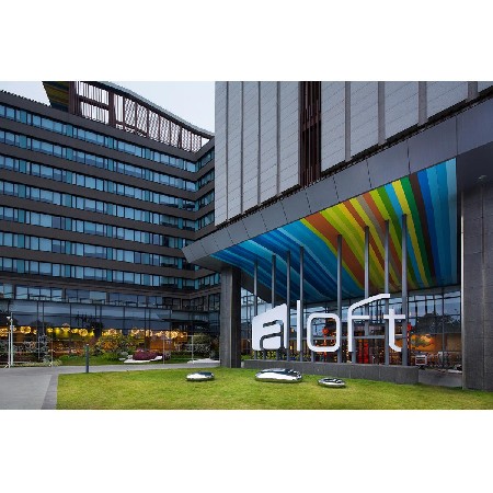 Aloft Guangzhou University Town